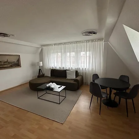 Modernes Familienapartment Mit Parkplatz Nahe Grosser Garten * Drážďany